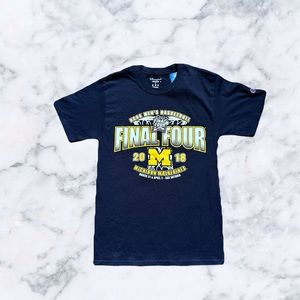NCAA Michigan wolverines T shirt